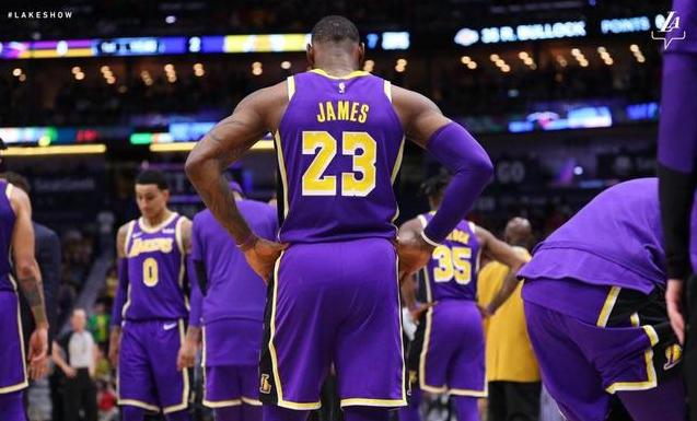  勇士全员爆发大胜湖人迎来赛季首次四连胜  